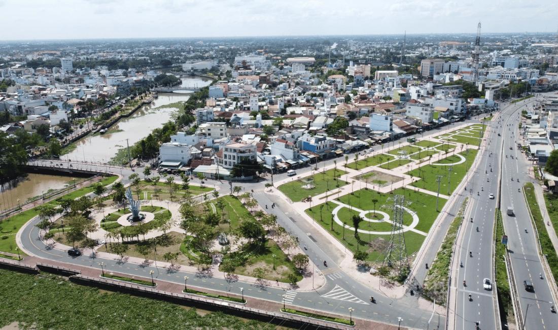 Long An nằm trong khu vực nhiệt đới ẩm gió mùa