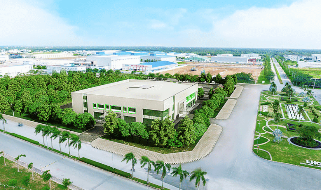 Trung tâm Thương mại - Dịch vụ Long Hậu (Long Hau Trading Center) tại huyện Cần Giuộc